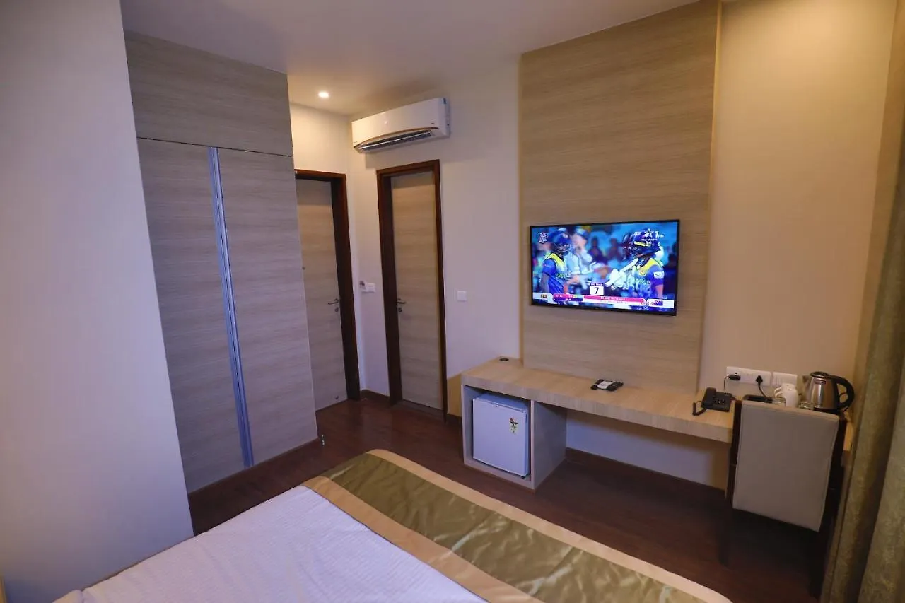 Hotel Goa Country Club Gurgaon