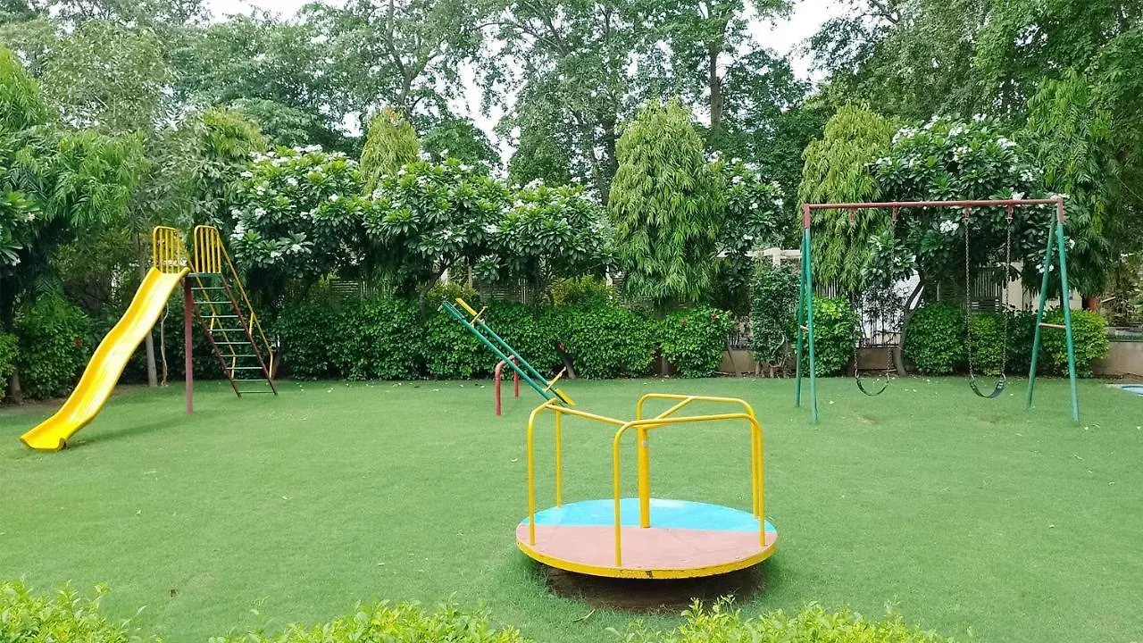 Hotel Goa Country Club Gurgaon