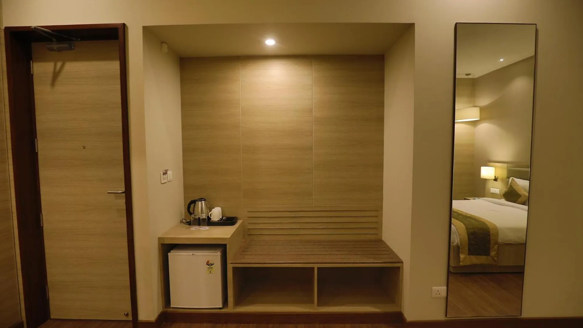 Hotel Goa Country Club Gurgaon
