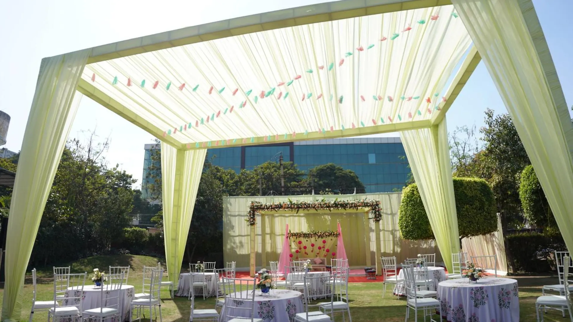 Hotel Goa Country Club Gurgaon