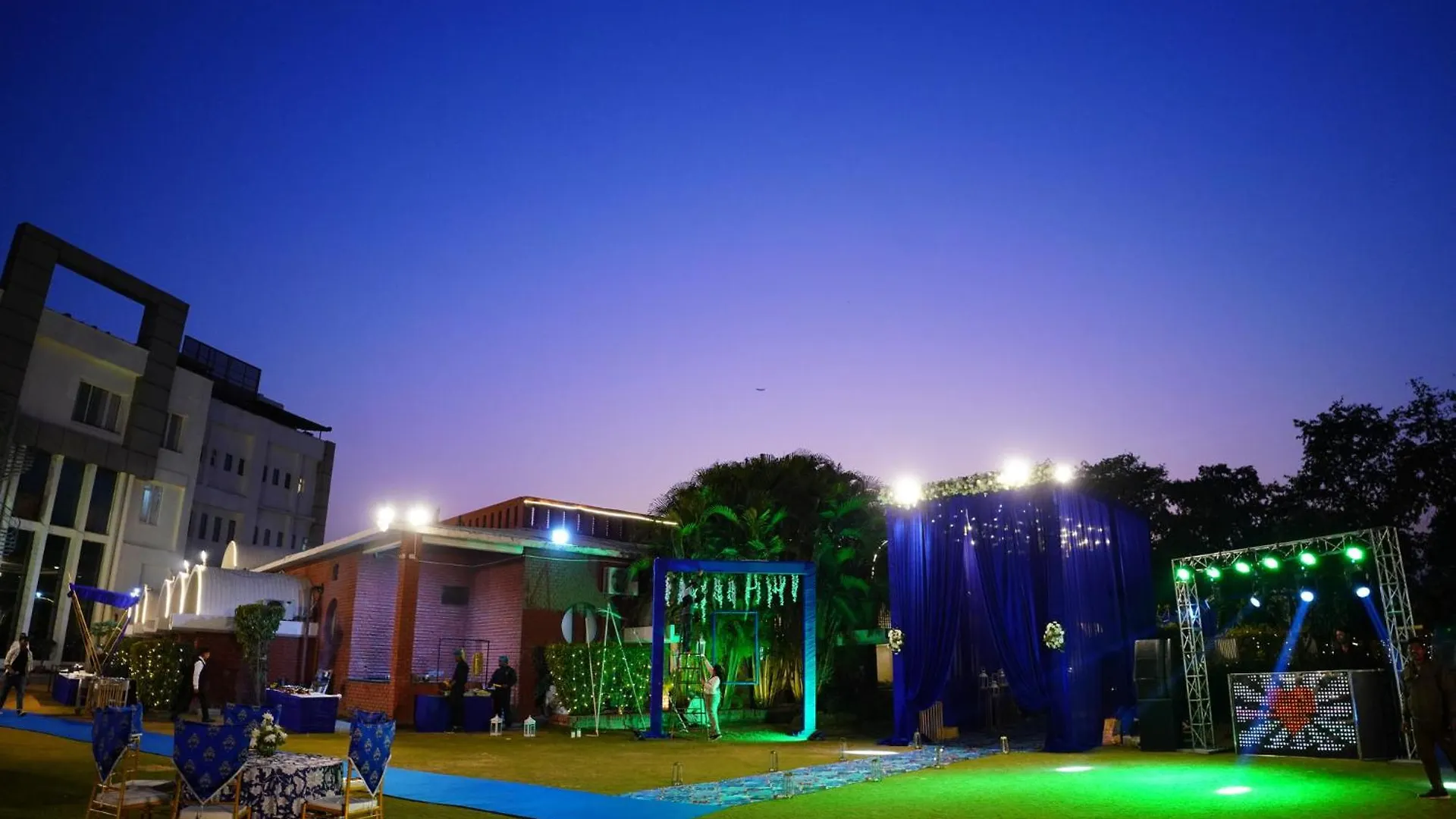 Hotel Goa Country Club Gurgaon