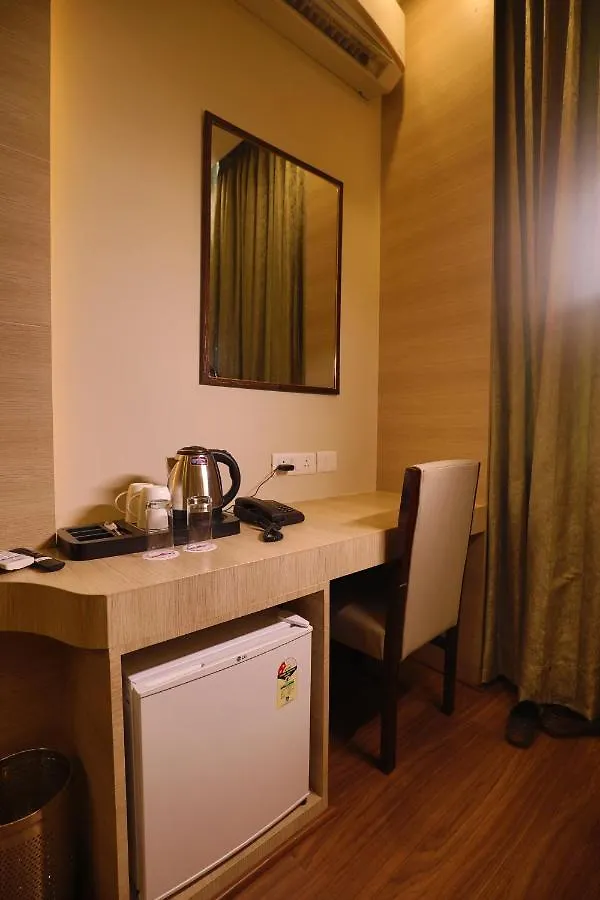 Hotel Goa Country Club Gurgaon